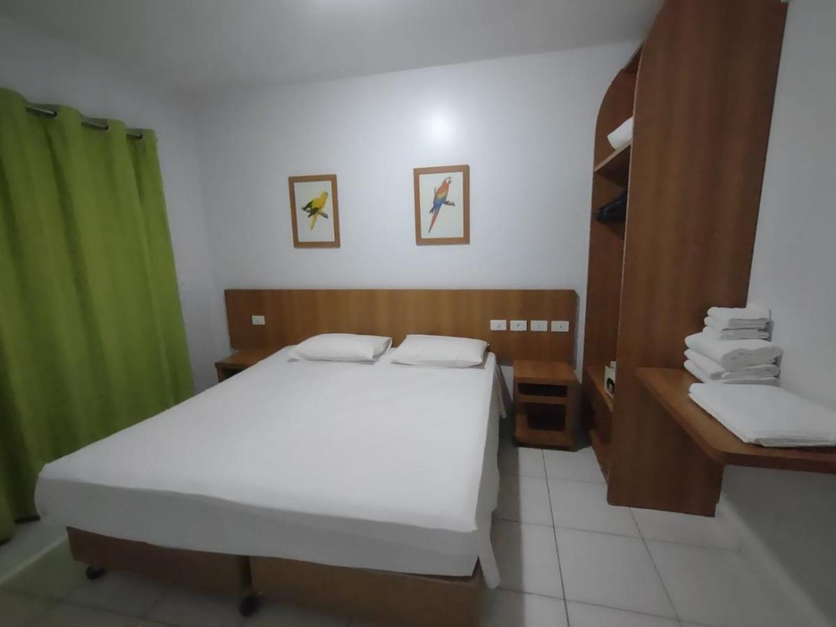 Golden Dolphin Flat Apart-Hotel Luxo Vista Piscinas e Parque Aquático Aparthotel