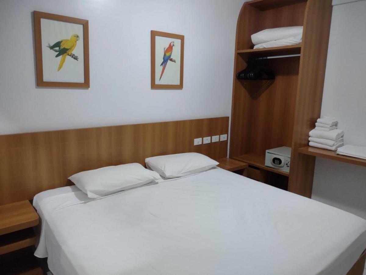 Golden Dolphin Flat Apart-Hotel Luxo Vista Piscinas e Parque Aquático Aparthotel
