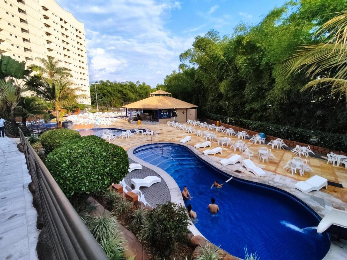 Golden Dolphin Flat Apart-Hotel Luxo Vista Piscinas e Parque Aquático Caldas Novas