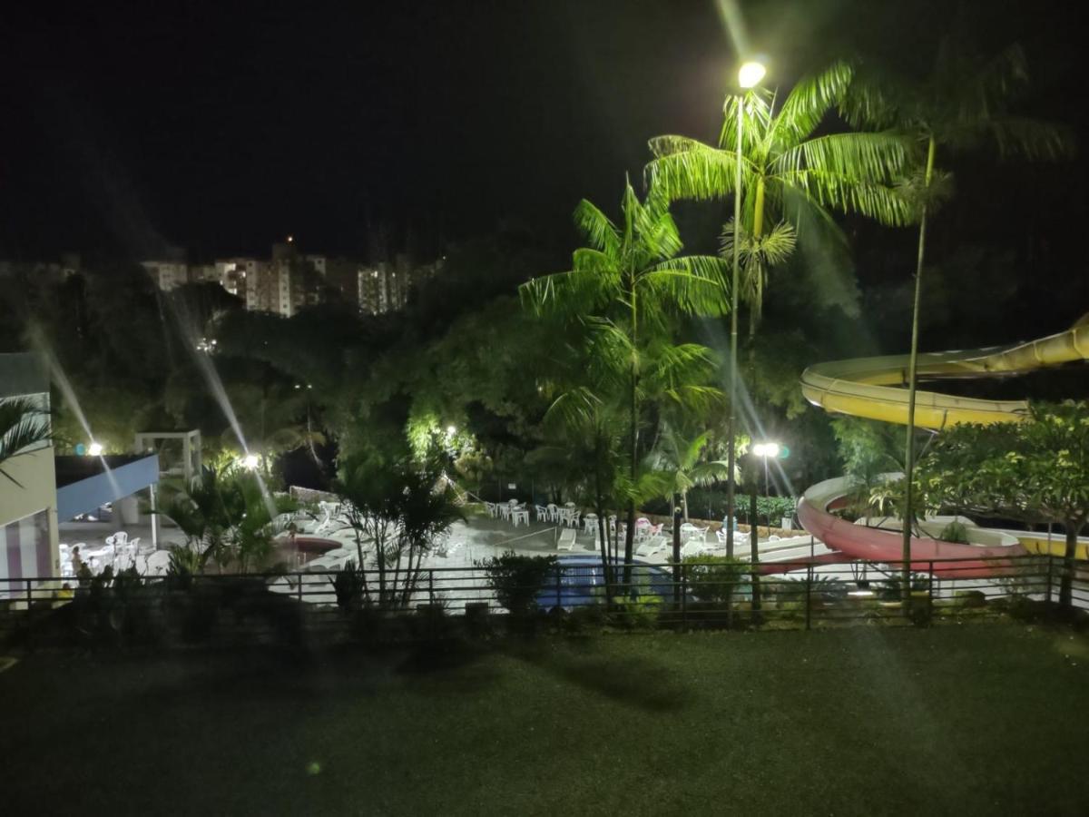 Golden Dolphin Flat Apart-Hotel Luxo Vista Piscinas E Parque Aquatico Aparthotel